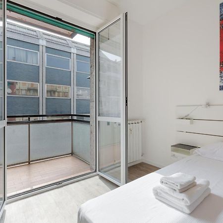Cagnola Cozy Apartament With Balcony มิลาน ภายนอก รูปภาพ