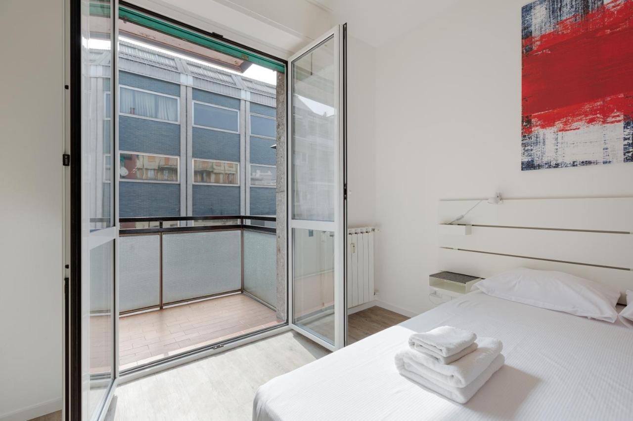 Cagnola Cozy Apartament With Balcony มิลาน ภายนอก รูปภาพ